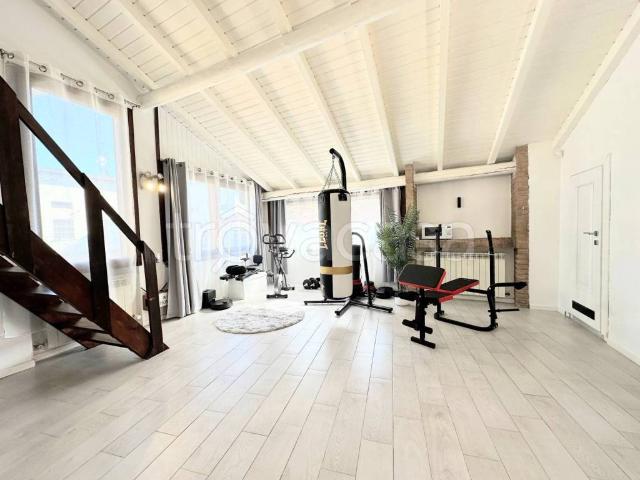Villa Indipendente in vendita a San Gervasio d'Adda, Capriate San Gervasio