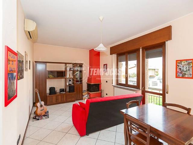 Villa Indipendente in vendita a Caravaggio, Lombardia