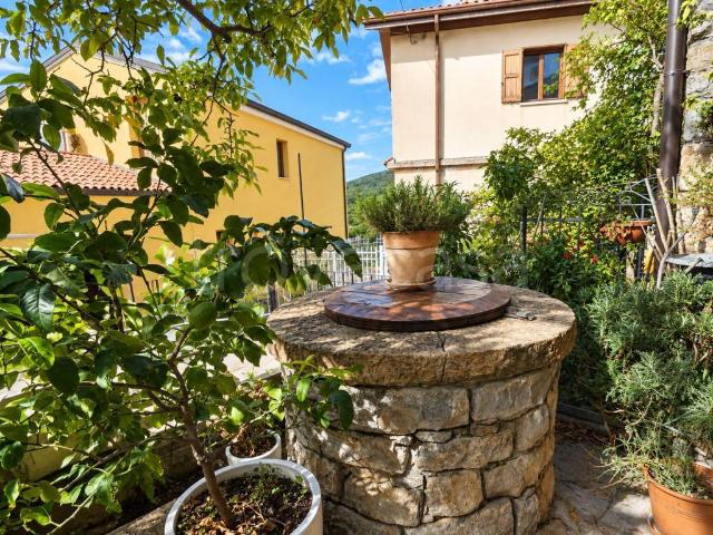 Villa Indipendente in vendita a San Dorligo della Valle / Dolina, Trieste