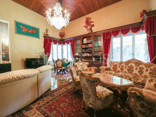 Villa Indipendente in vendita a Carimate, Lombardia