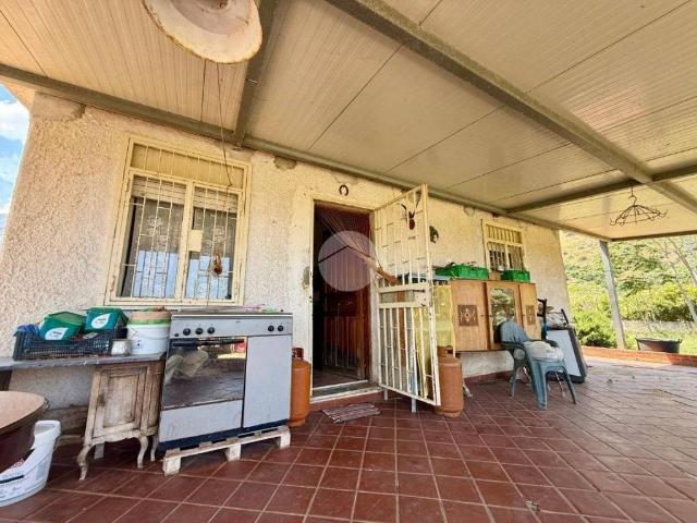 Villa Indipendente in vendita a Carini, Sicilia