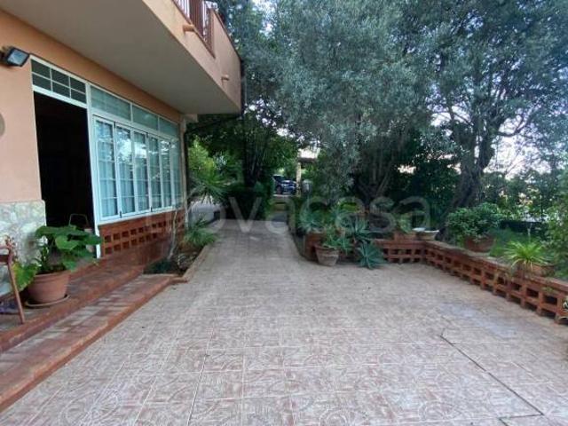 Villa Indipendente in vendita a Carini, Sicilia