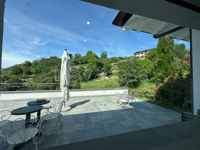 Villa Indipendente in vendita a Carobbio Degli Angeli, Lombardia