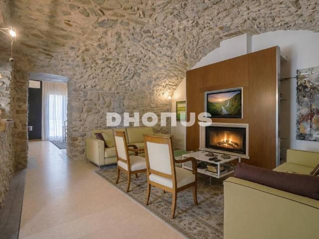 Villa Indipendente in vendita a Roncarro, Carvico