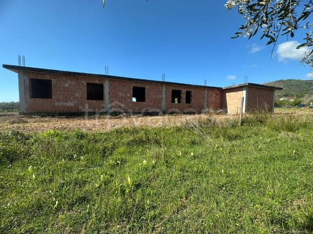 Villa Indipendente in vendita a Bivio di Acquavella, Casal Velino Marina