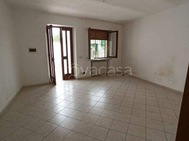 Villa Indipendente in vendita a Terranova, Casale Monferrato