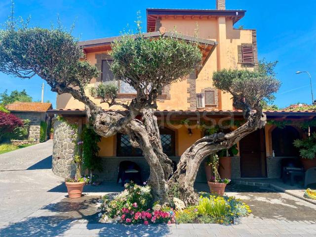 Villa Indipendente in vendita a Casali Scaramelli Manetti, Roma Capitale