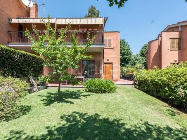 Villa Indipendente in vendita a Roma Capitale, Lazio