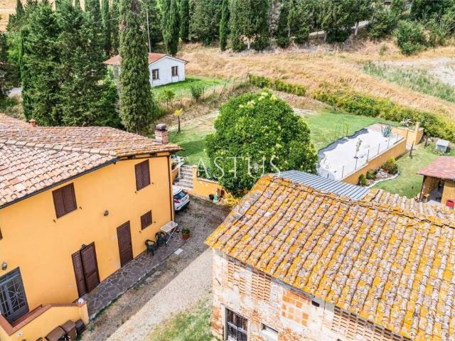 Villa Indipendente in vendita a Unione dei Comuni Circondario dell'Empolese Valdelsa, Castelfiorentino