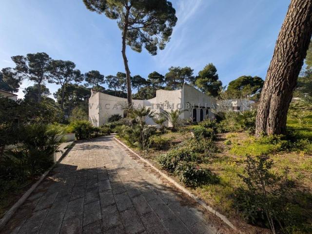 Villa Indipendente in vendita a Puglia, Taranto