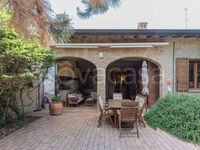 Villa Indipendente in vendita a Unione di comuni Terre di Castelli, Castelnuovo Rangone