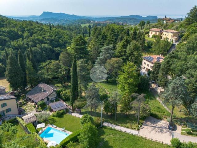 Villa Indipendente in vendita a Castion Veronese, Costermano