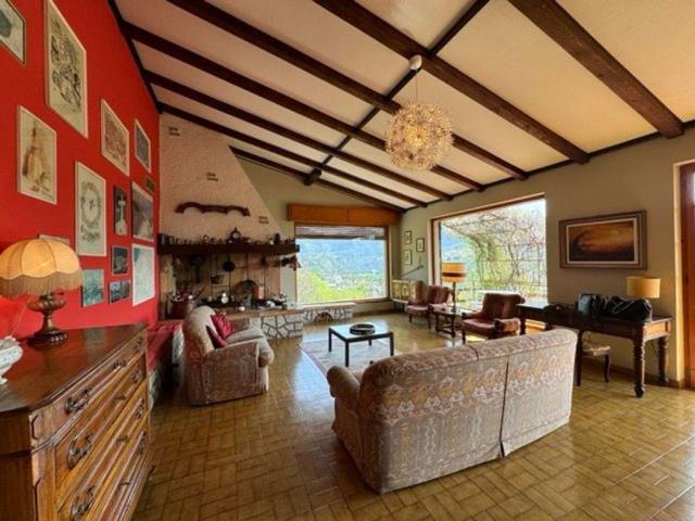 Villa Indipendente in vendita a Castione Della Presolana, Lombardia