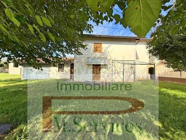 Villa Indipendente in vendita a Castro Dei Volsci, Lazio