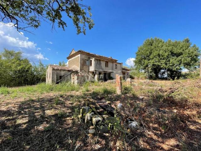 Villa Indipendente in vendita a Castro Dei Volsci, Lazio
