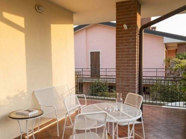 Villa Indipendente in vendita a Cava Manara, Lombardia