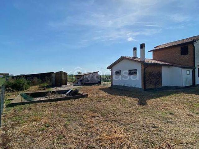 Villa Indipendente in vendita a Cavarzere, Venezia