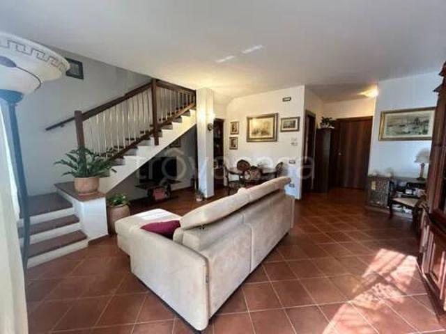 Villa Indipendente in vendita a Cavarzere, Veneto