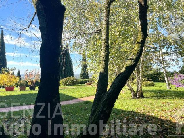 Villa Indipendente in vendita a Cellatica, Lombardia