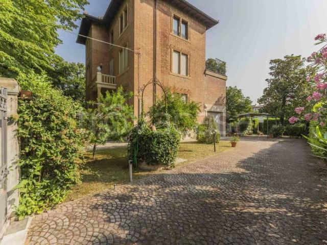 Villa Indipendente in vendita a Unione Alto Ferrarese, Cento