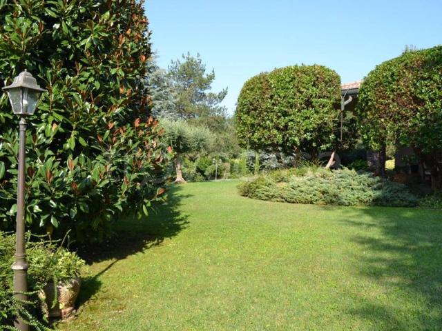Villa Indipendente in vendita a Ceregnano, Veneto