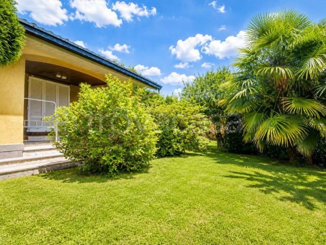 Villa Indipendente in vendita a Cermenate, Lombardia