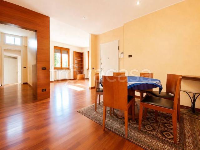 Villa Indipendente in vendita a Cermenate, Lombardia