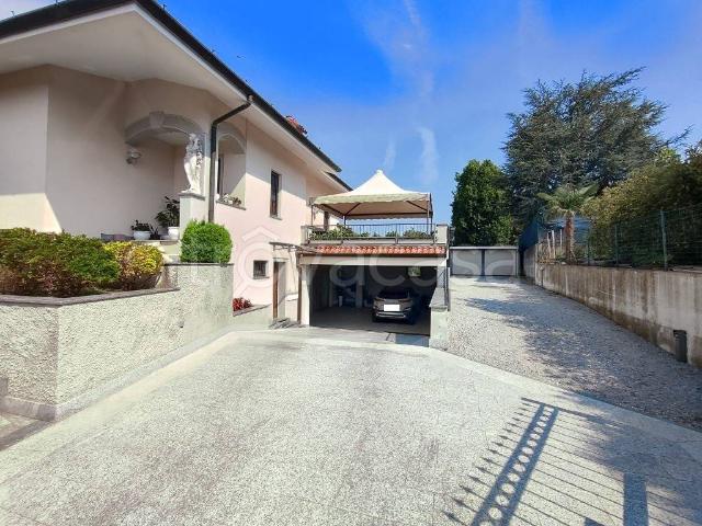 Villa Indipendente in vendita a Cermenate, Como