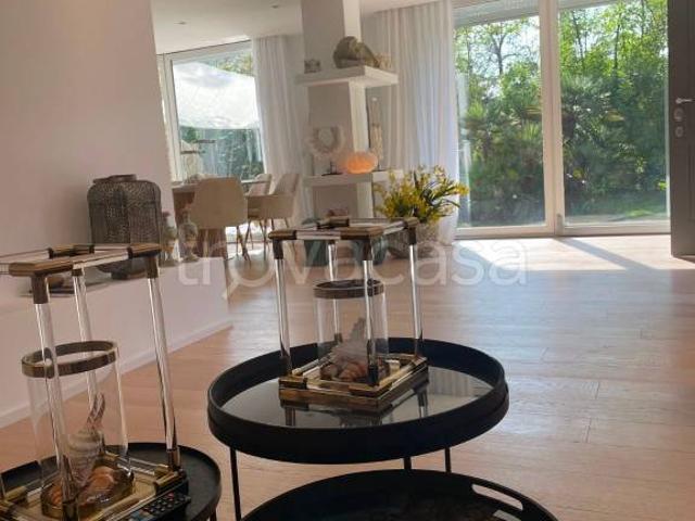 Villa Indipendente in vendita a Milano Marittima, Cervia