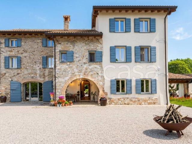 Villa Indipendente in vendita a Cervignano Del Friuli, Friuli-Venezia Giulia