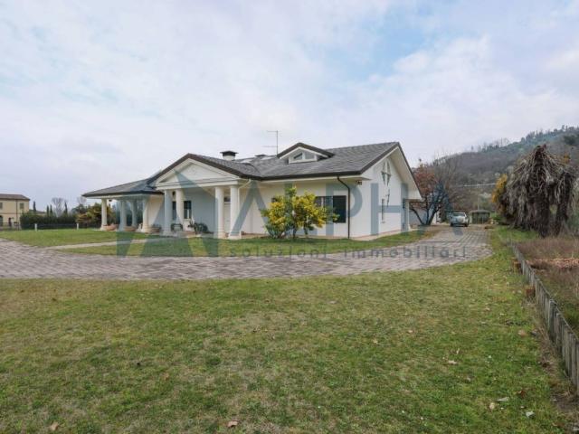 Villa Indipendente in vendita a Unione dei comuni Valle del Savio, Cesenà