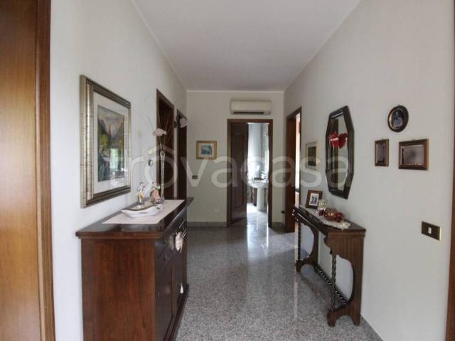 Villa Indipendente in vendita a Chiampo, Veneto