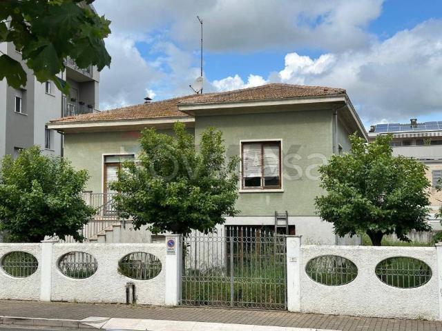 Villa Indipendente in vendita a Marche, Ancona