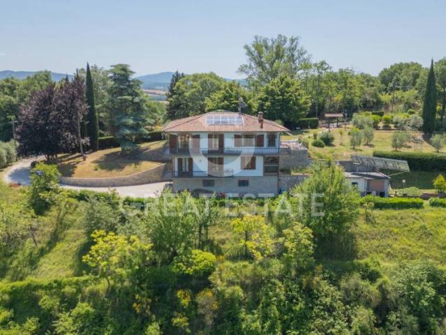 Villa Indipendente in vendita a Fonte Regina, Chiusi Città