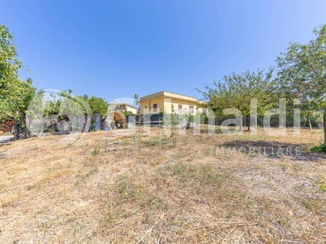 Villa Indipendente in vendita a Villaggio Vigna Fiorita, Roma Capitale