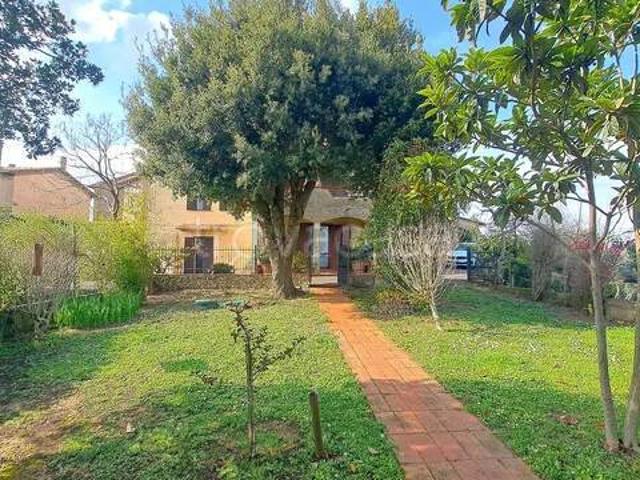 Villa Indipendente in vendita a Cinigiano, Toscana