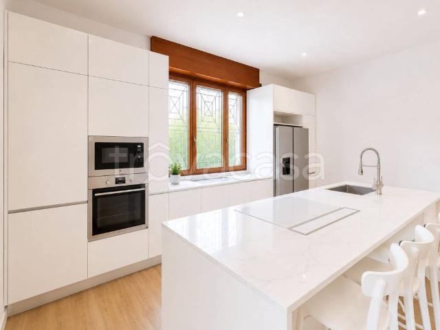 Villa Indipendente in vendita a Zona Omogenea Milano Nord, Cinisello Balsamo