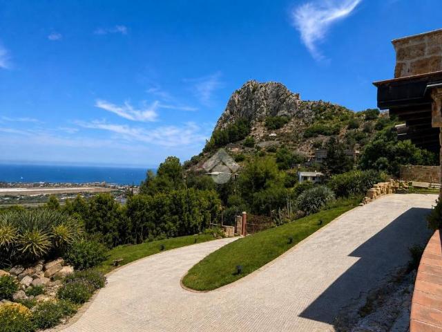Villa Indipendente in vendita a Siino, Cinisi