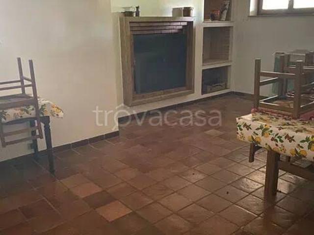 Villa Indipendente in vendita a Franceschetti, Cisterna di Latina