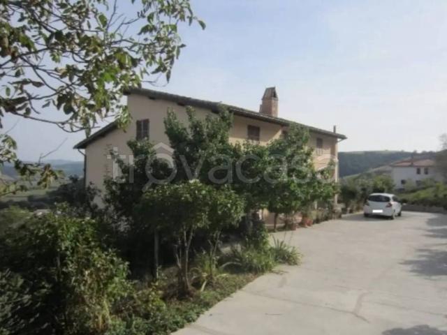Villa Indipendente in vendita a Fosse, Foligno