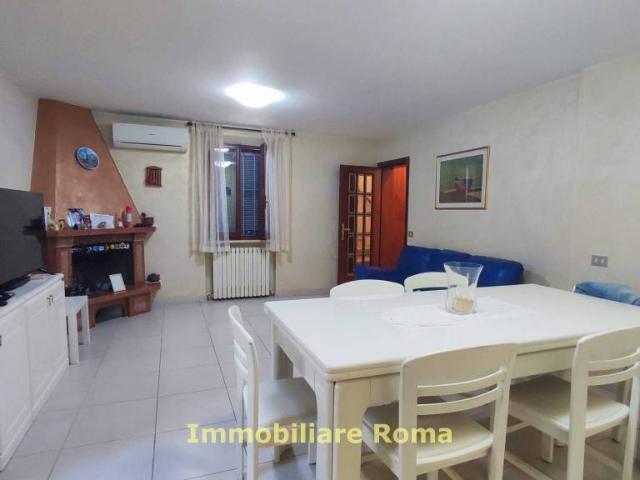 Villa Indipendente in vendita a Colli al Metauro, Marche