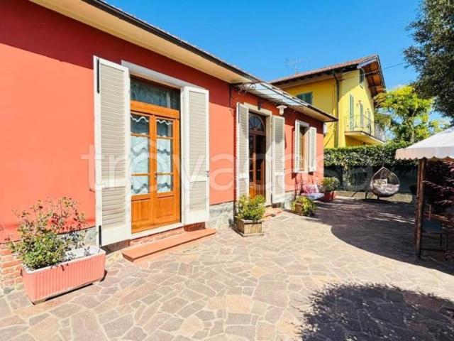 Villa Indipendente in vendita a Uzzano E Castello, Toscana