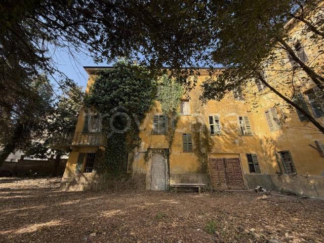 Villa Indipendente in vendita a Colorno, Reggio Emilia