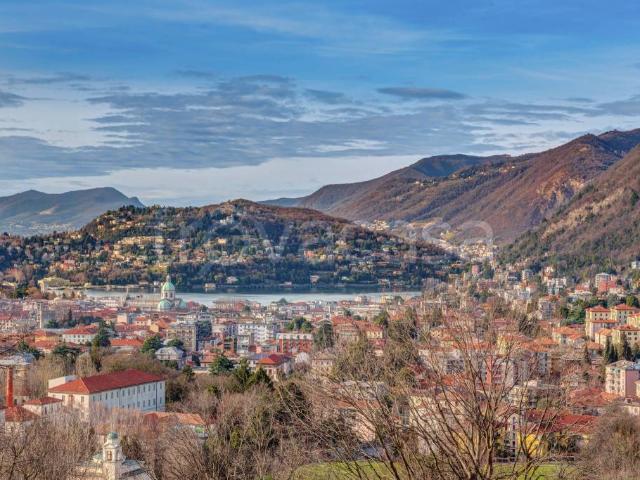 Villa Indipendente in vendita a Città murata, Como