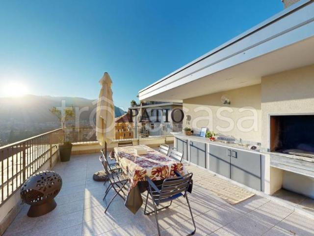 Villa Indipendente in vendita a Santa Croce, Como