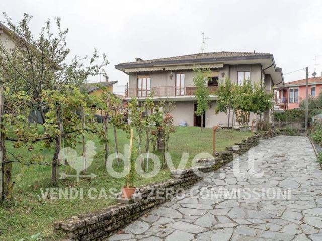 Villa Indipendente in vendita a Acquanera, Como