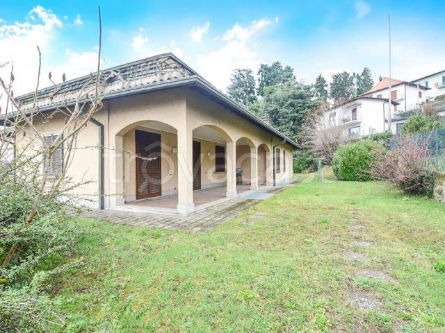 Villa Indipendente in vendita a Como, Lombardia