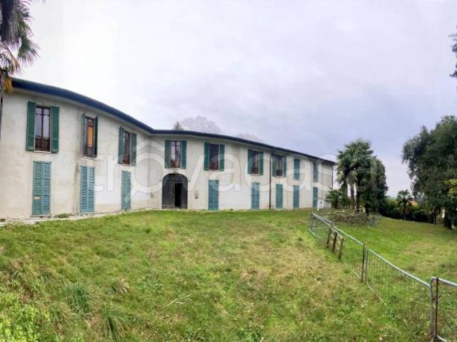 Villa Indipendente in vendita a Muggiò, Como
