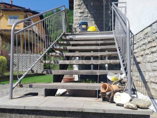 Villa Indipendente in vendita a Como, Lombardia