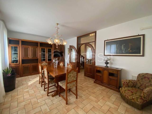 Villa Indipendente in vendita a Conselve, Veneto